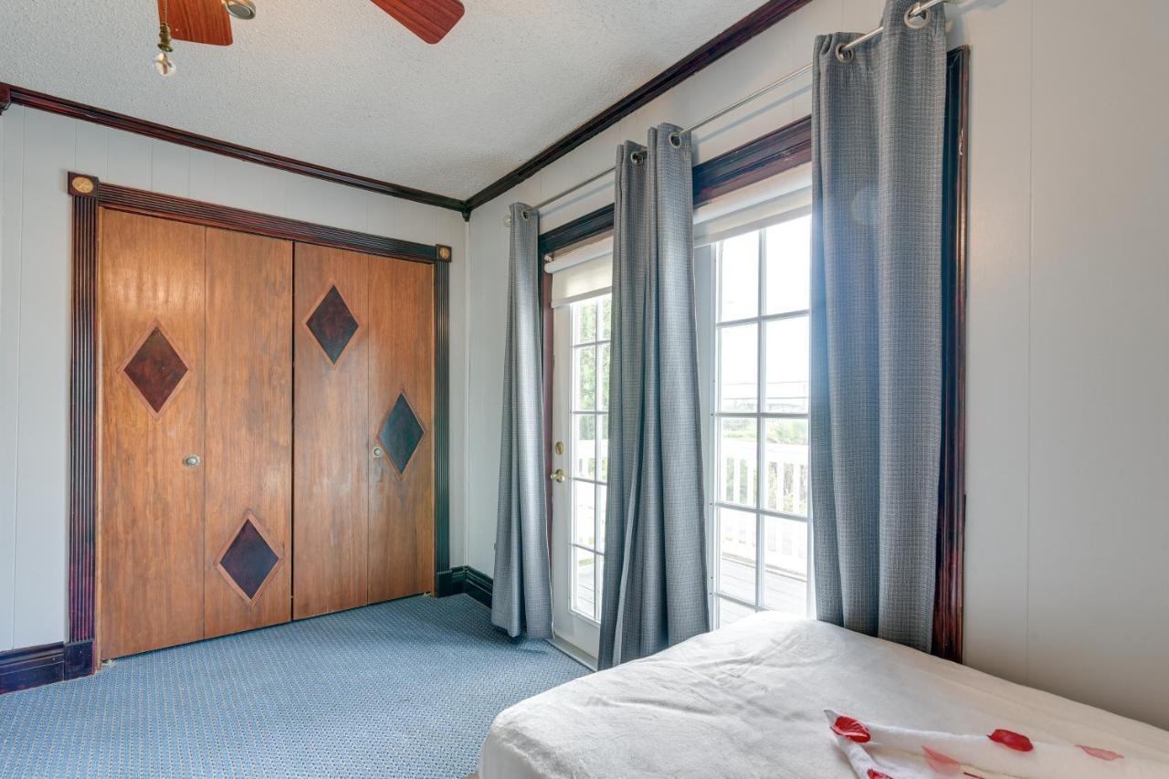 Waterfront Galveston Bay Retreat - 4 Mi To Beach! Екстер'єр фото