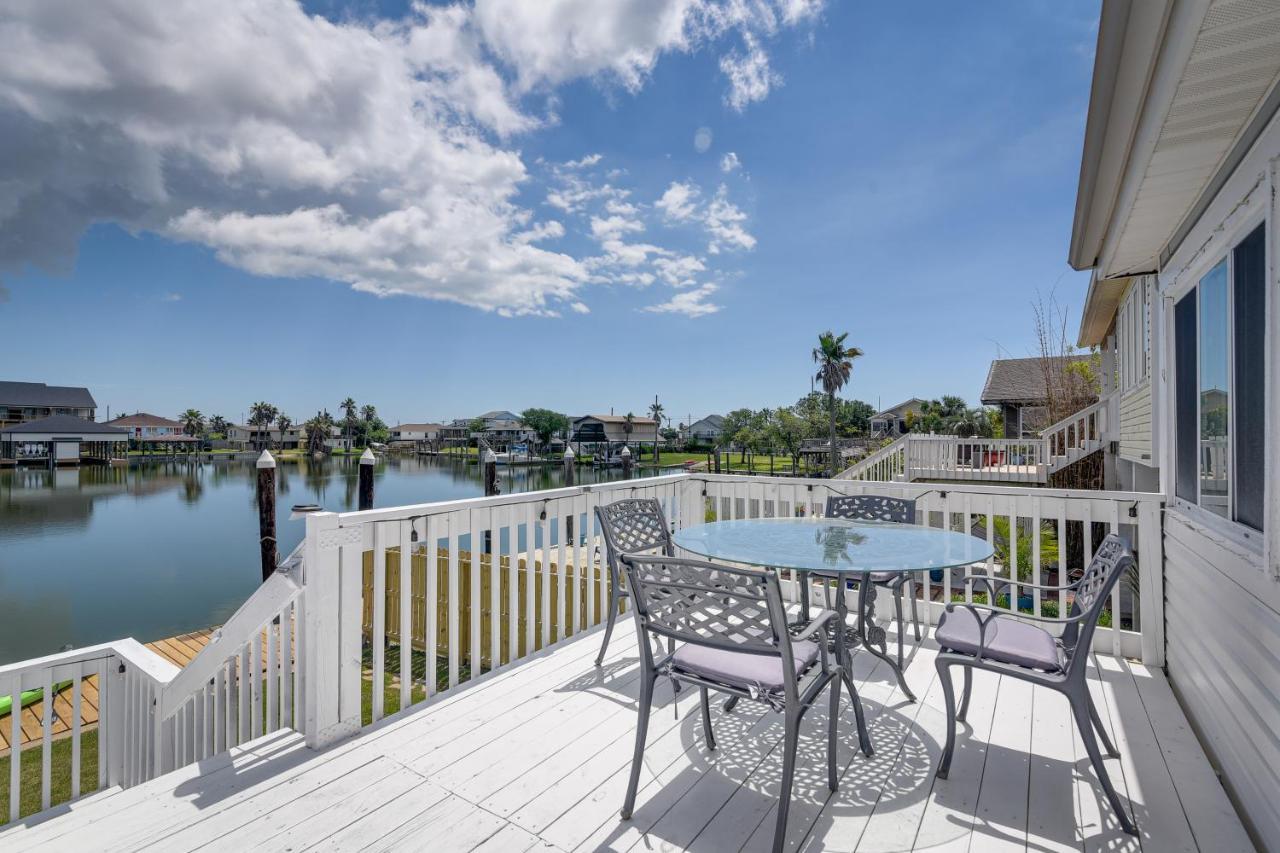Waterfront Galveston Bay Retreat - 4 Mi To Beach! Екстер'єр фото