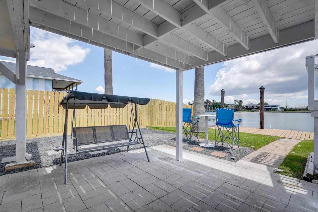 Waterfront Galveston Bay Retreat - 4 Mi To Beach! Екстер'єр фото