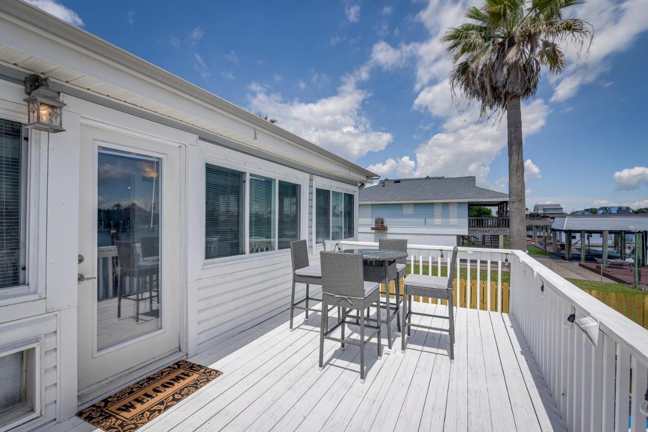Waterfront Galveston Bay Retreat - 4 Mi To Beach! Екстер'єр фото